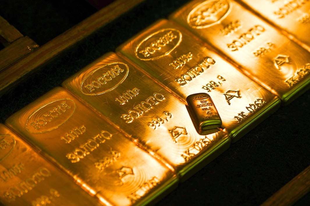 Выше голову: на сколько за 20 лет выросло в цене золото? Стоит ли вкладываться в этот актив?